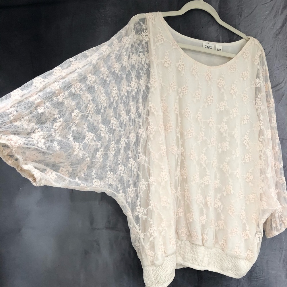 Boho vintage cream lace women’s top